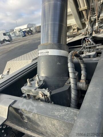 Tipper truck MERCEDES-BENZ AROCS 4151, 8X4 MEILLER-GESTEINSKIPPER, EURO 6, BORDMATIK, RETARDER, BLATT-BLATT