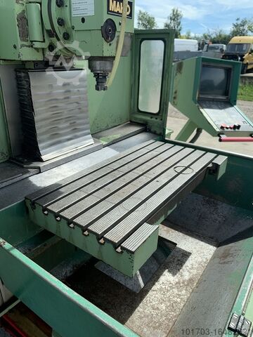 Universal CNC Milling Machine MAHO MH 600 E2