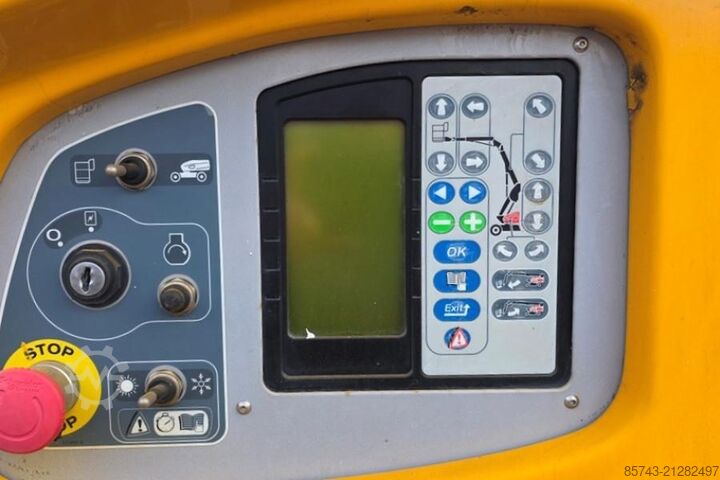 Telescopic boom lift Manitou 280 TJ As-Is, Engine Missing, 28m Working height,