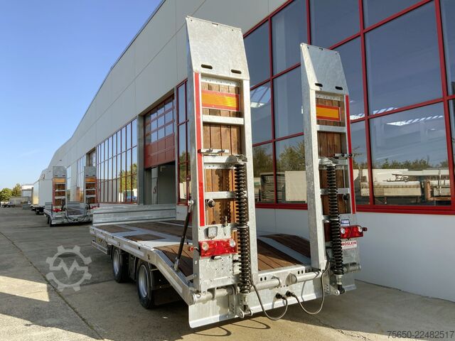 Low loader trailer Möslein TT21- 7,2  21 t Tandemtieflader, Luftgefedert, NEU