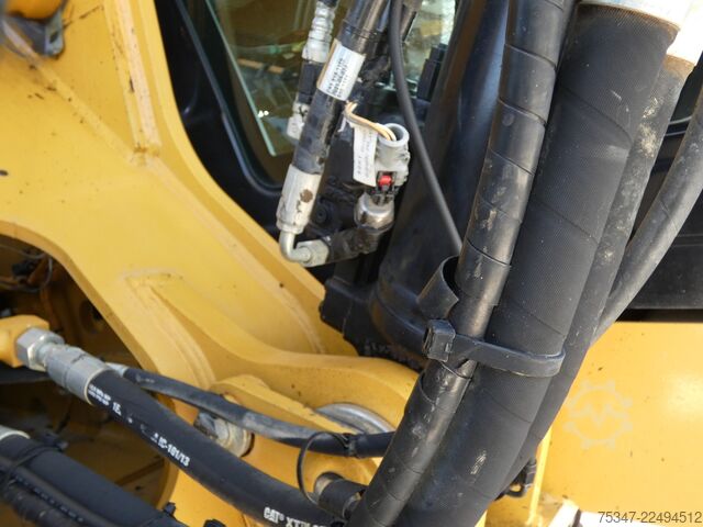 Koparka gąsienicowa Caterpillar 330