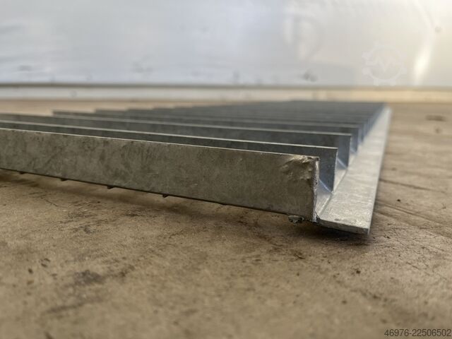 Samlet bredde: 1.270 mm / Dybde: 382 mm Dexion HI280 eingelegtes Gitterrost Gitterrostboden