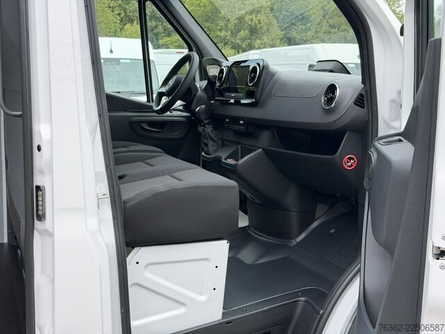 Długa przyczepa skrzyniowa Mercedes-Benz SPRINTER 315 CDI L2-H2 Kasten PRO Hochda