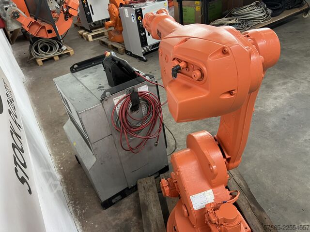 Endüstriyel robot ABB RB 1600-6/1.45 IRC5