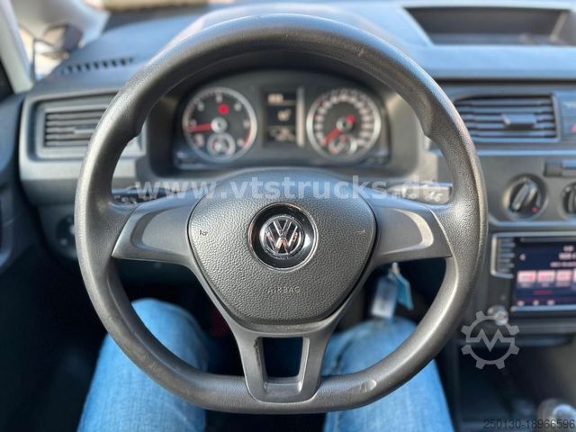 Panelvan VOLKSWAGEN Caddy Kasten, Anhängerkupplung