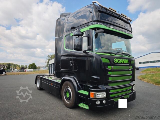 Nagy térfogatú nyergesvontató SCANIA R450  MEGA Vollverkleidung Standklima