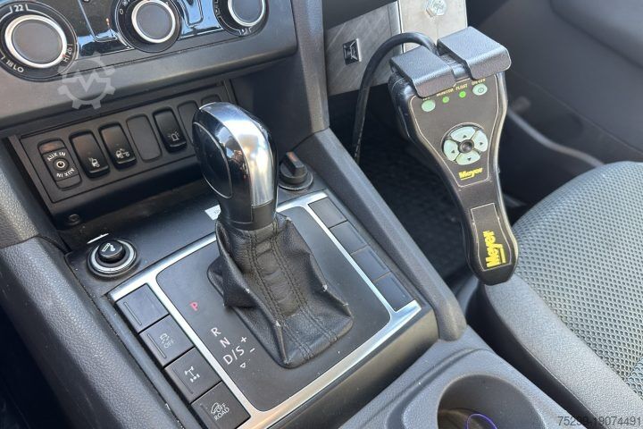 Anpassad skåpbil VW Amarok Pick-Up 4Motion