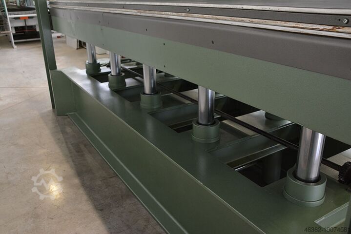 Furnierpresse Pellegrini PRASA DO FORNIRU 3700x1300