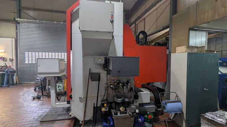 Univerzális megmunkálóközpont Matec 30 HV