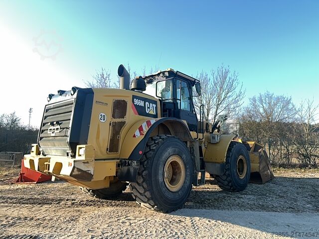 ładowarka Caterpillar 966M