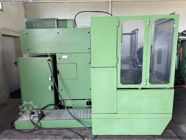 Freesmachine - Verticaal DECKEL FP 5 CC