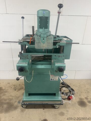 Kopierfräsmaschine ROTOX KF 156