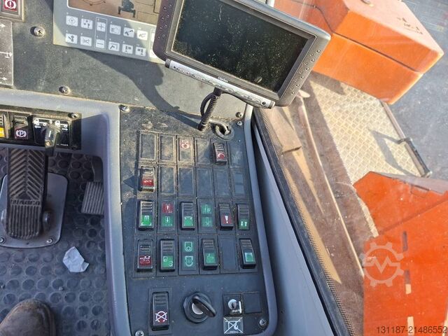 Kran för alla typer av terrängkörning Tadano Faun ATF70G-4