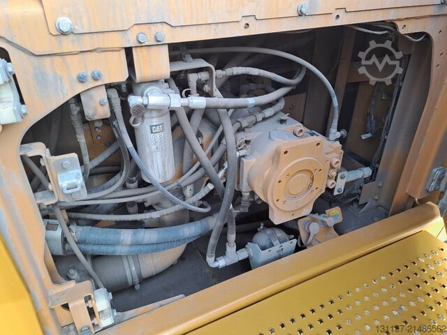 Bandgrävare CAT 395