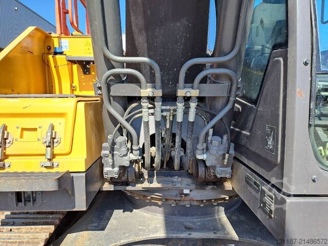 Bandgrävare Volvo EC220EL