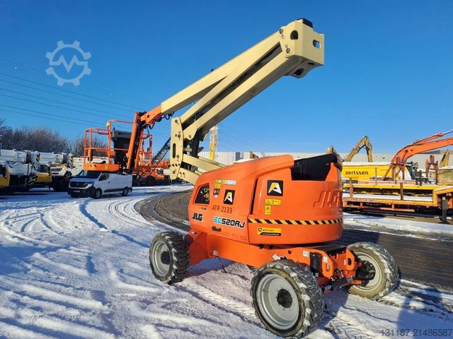 Teleskopisk plattform JLG EC520AJ