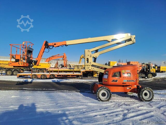 Teleskopisk plattform JLG EC520AJ