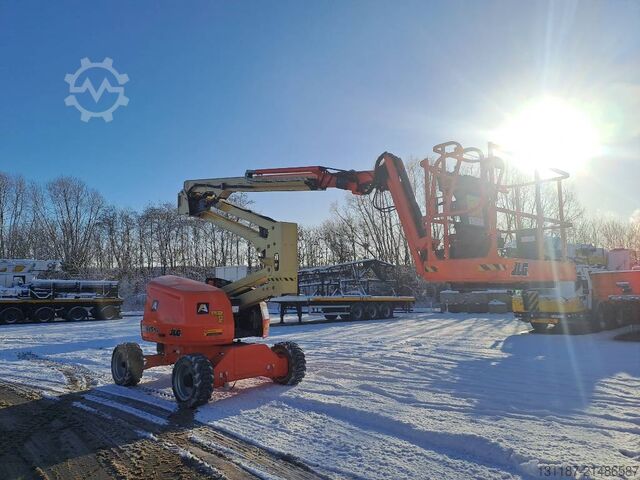 Teleskopisk plattform JLG EC520AJ