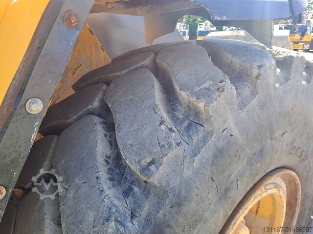 Lastare Volvo L 180 G