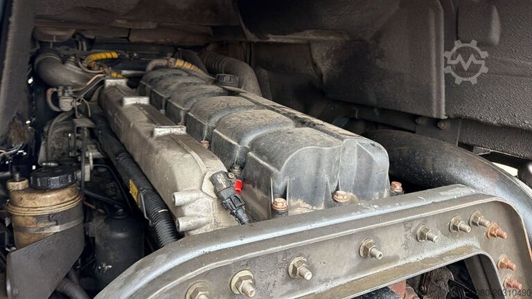 Podvozek s kabinou Renault KERAX 420 (LAMES / GRAND PONT / STEEL SUSP. / B...