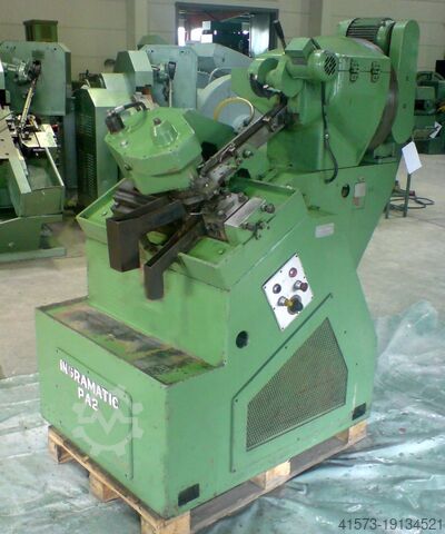 Koppel- en knijpmachine INGRAMATIC PA2