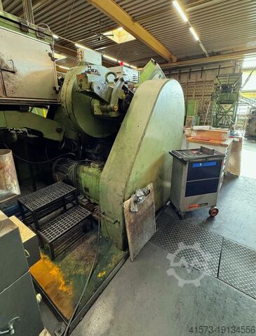 Cilindro roscado de matriz plana HILGELAND TR6V