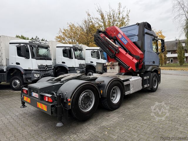 Tung lastbil Mercedes-Benz Actros 2548 LS 6X2 Kran HMF 3220 bis 16 Meter