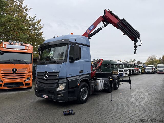 Tung lastbil Mercedes-Benz Actros 2548 LS 6X2 Kran HMF 3220 bis 16 Meter