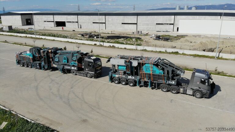 Equipo de trituración/planta de trituración móvil Constmach Mobile Crushing Plant Mobile Crushing Plant 120-150 tph JS-2