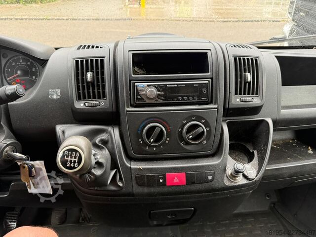 Furgão de painéis Citroën jumper 2.2hdi 130pk euro5 L2H2