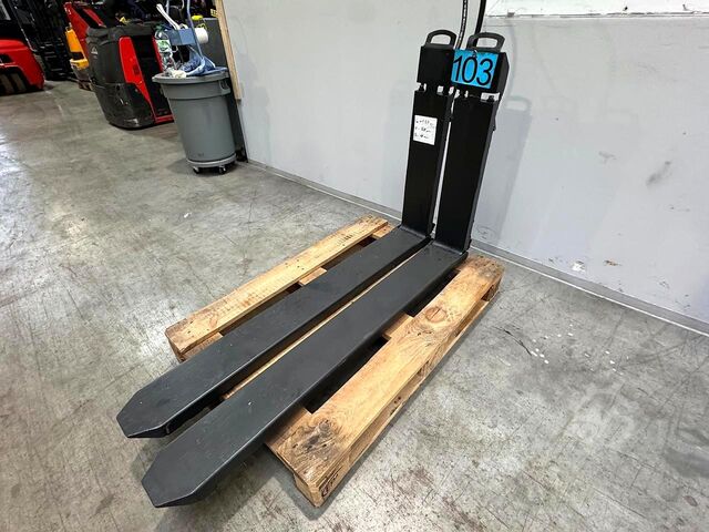 Hydraulické posuvné vidlice Durwen FEM 3a