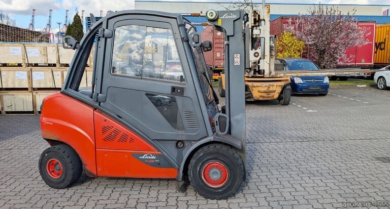Chariot élévateur à fourche diesel Linde H35D-02 EVO