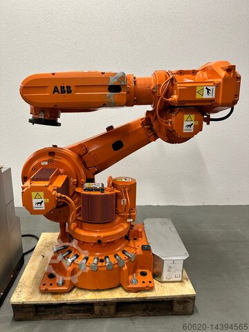 Endüstriyel robotlar ABB IRB6620-150/2.2 IRC5