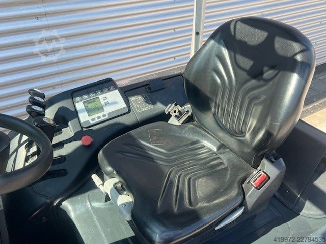 Carrello elevatore elettrico a 3 ruote Still RX20-18