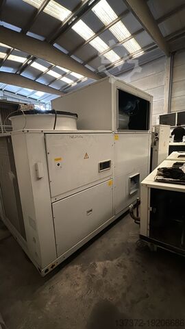 Enfriadora trane, ciat, york, climaveneta CGAN900