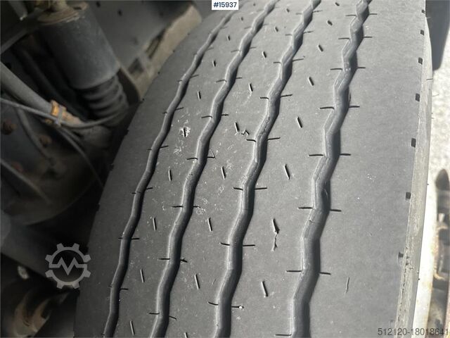 Kufr Mercedes-Benz Atego Truck w/ rear lift.