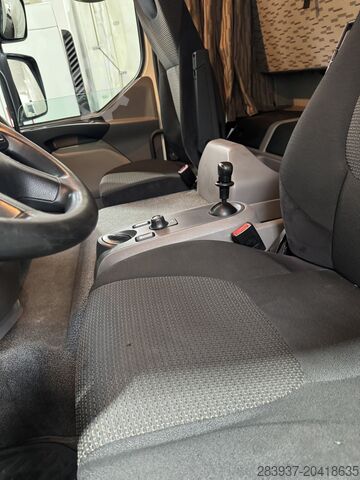 Schuifzeil en laadklep daf 55.280