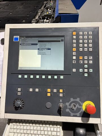 Punching and nibbling machine TRUMPF TruPunch 3000