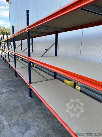 širokorozponový skladový regál ca. 11,45 lfm. Weitspannregale H: 200 cm T: 80 cm , 400 kg Fachlast , 3 Ebenen
