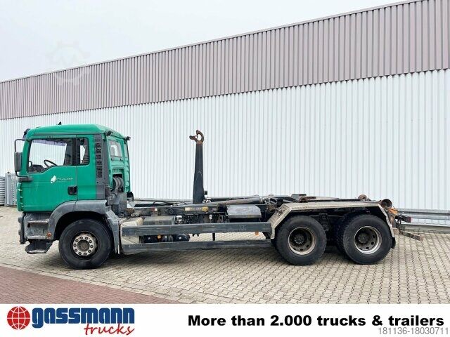 Haakarm vrachtwagen MAN TGA 26.463 6x4 BB