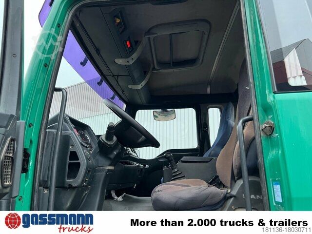 Haakarm vrachtwagen MAN TGA 26.463 6x4 BB