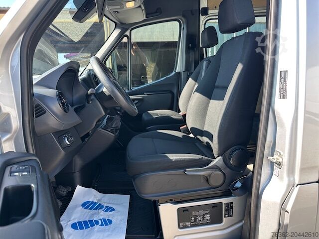 Transporter sa duplim taksijem Mercedes-Benz Sprinter 317 Mixto Maxi 5-Sitzer Kamera