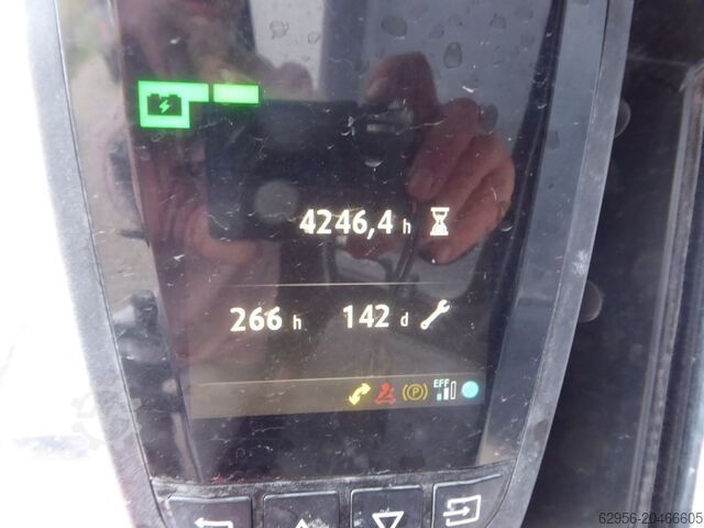 Elektrische vorkheftruck met 4 wielen Linde E25-01