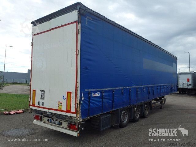 Semi-remorque bâchée Schmitz Cargobull Semitrailer Curtainsider Mega