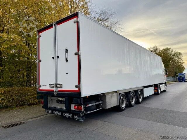 Transport refrigerat/congelat Chereau SLX 300/SAF/Liftachse/LBW/Höhe 2.65