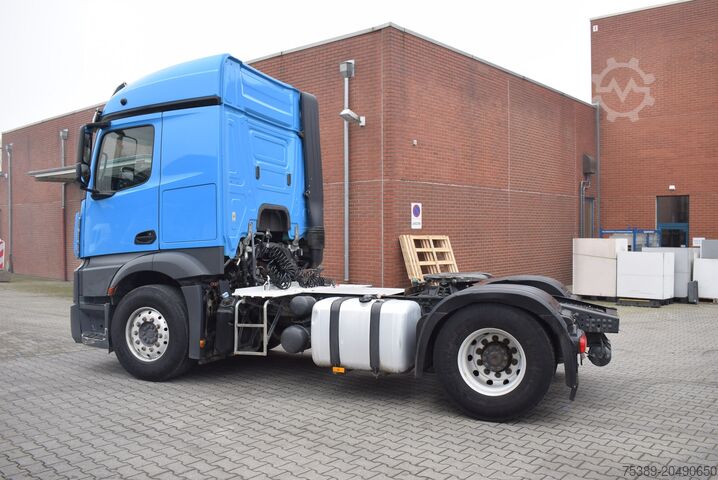 Cap tractor standard Mercedes-Benz Actros 1843 Stream Space Kipphydraulik Klima