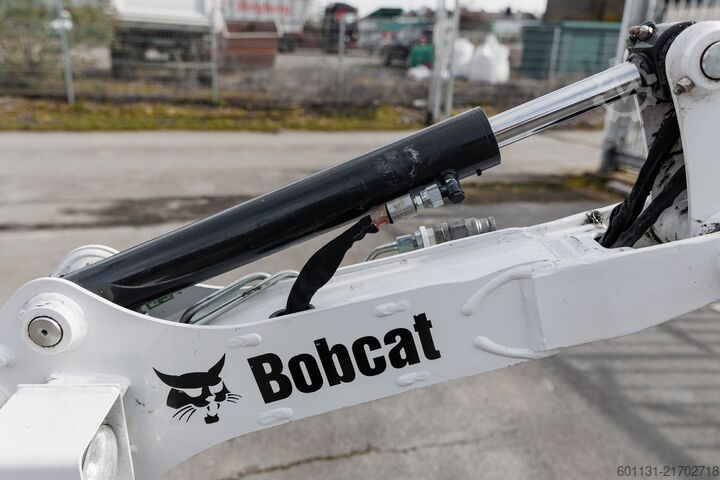 Kompakttraktor Bobcat E10z