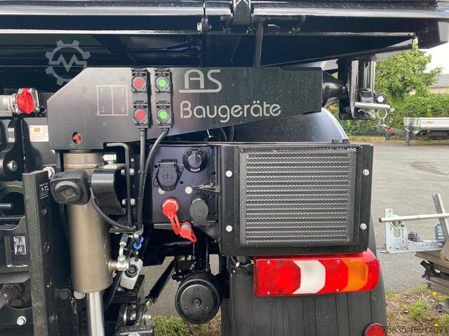 Speciale vrachtwagen Mercedes-Benz Unimog U530 Agrar