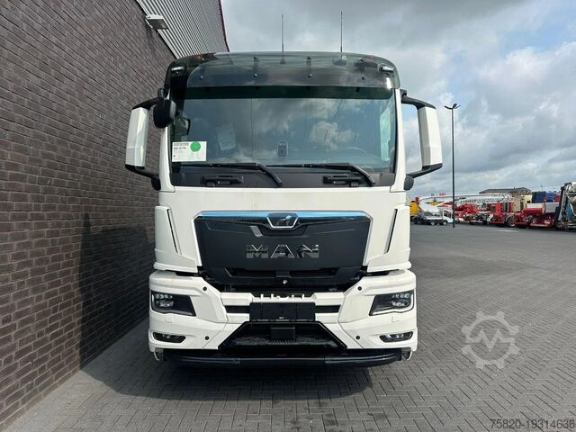 Chassis met cabine MAN TGS 26.520 6X2H-4 BL CH HYDRO DRIVE CHASSIS CAB...