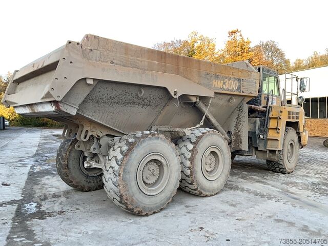 Knickgelenkter Muldenkipper Komatsu HM300-3